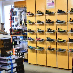 Kinder Schuhe